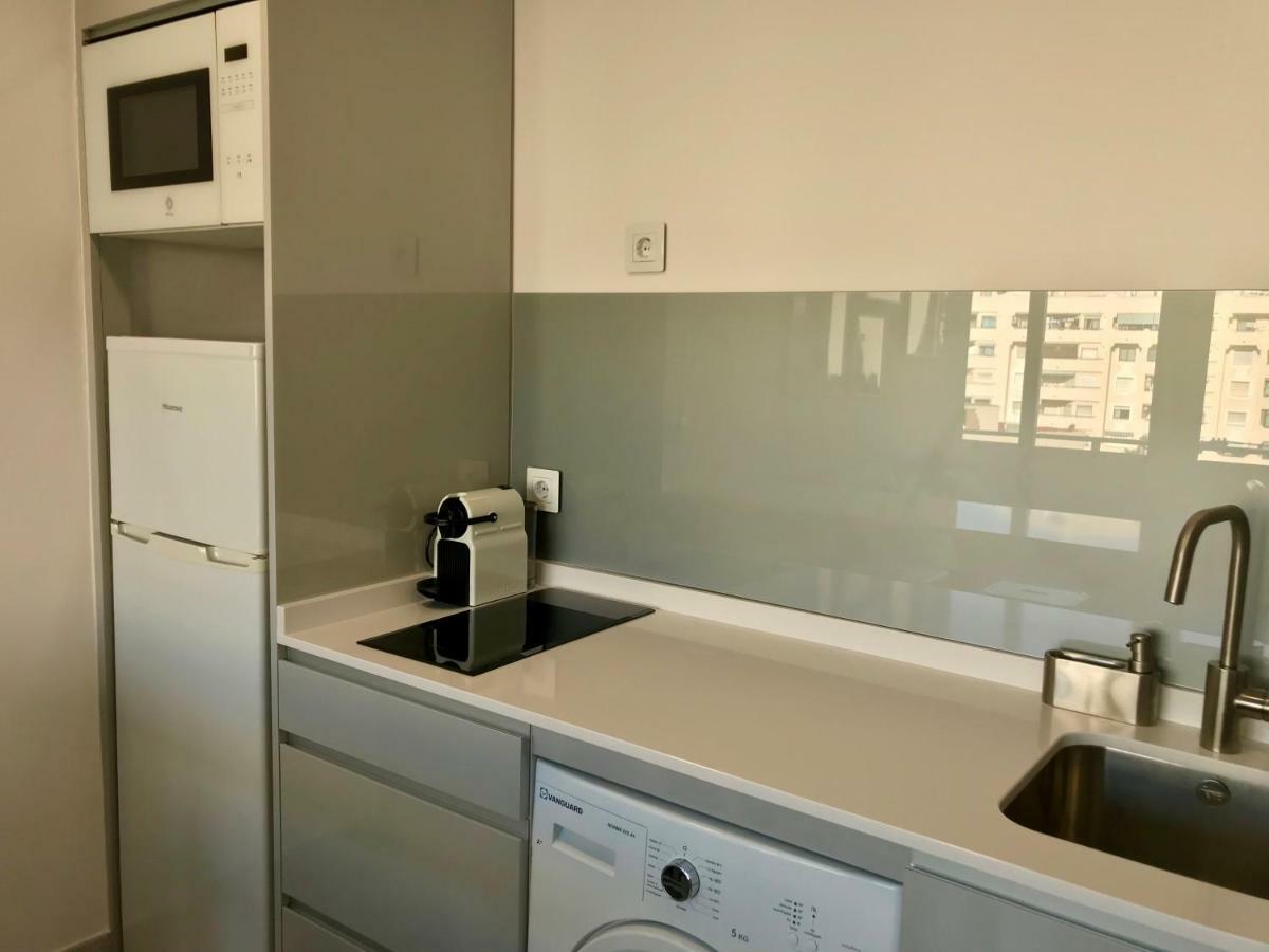 Apartamento Sol Y Mar Торемолинос Екстериор снимка